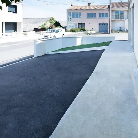 Le Fabre 1 - Agréable Studio - Proche Hypercentre Hôpital - Wifi - Parking Appartamento La Roche-sur-Yon